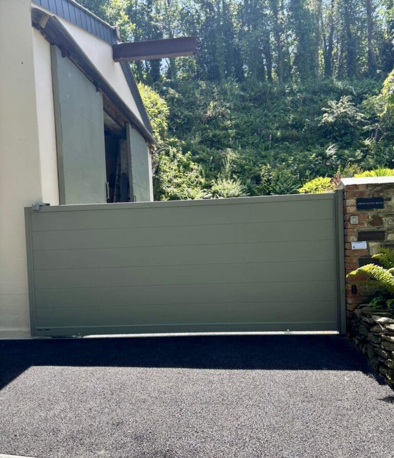 Aluminium Gates in Fowey
